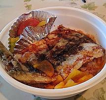 2016青空惣菜「いわしの蒲焼き丼トマト添え」