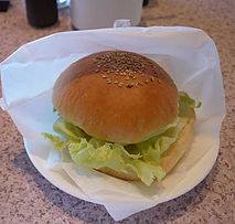 2016セブール 「いわしバーガー」